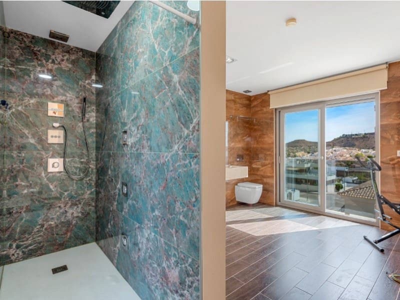 2 bedroom Villa for sale in Benijofar with pool - € 399,000 (Ref: 9215446)