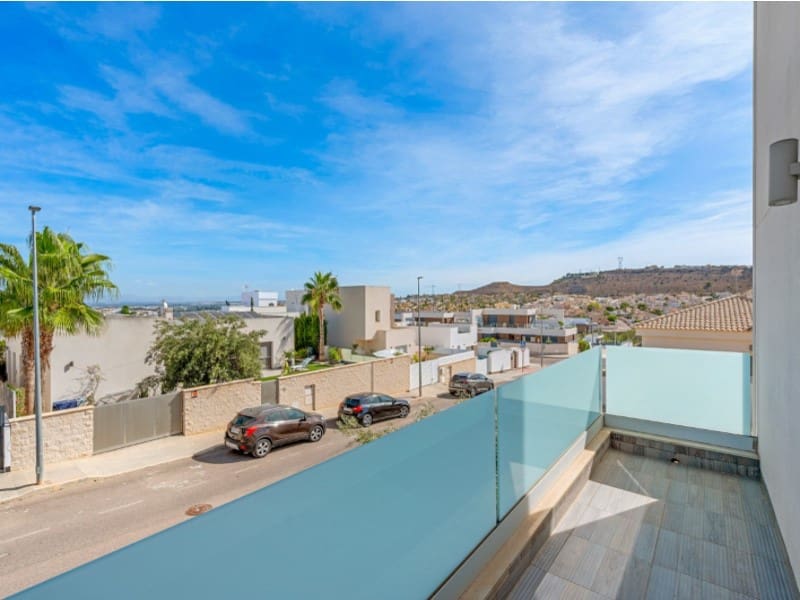 2 bedroom Villa for sale in Benijofar with pool - € 399,000 (Ref: 9215446)