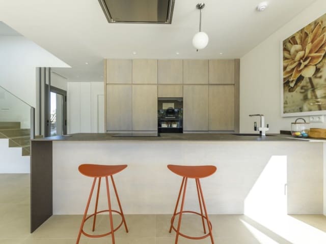 3 sypialnia Willa na sprzedaż w Las Colinas Golf, Orihuela z basenem - 835 000 € (Ref: 9226869)