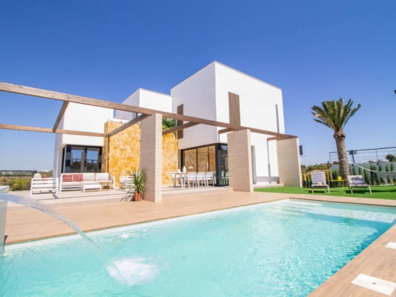 4 soveværelse Villa til salg i Campoamor med swimmingpool - € 1.160.000 (Ref: 9226878)