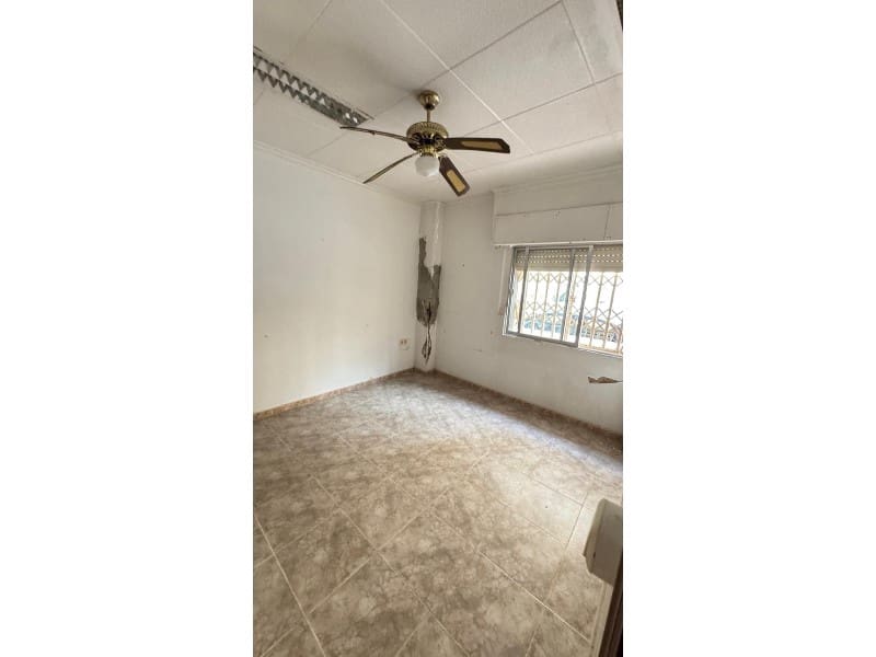 4 soverom Leilighet til salgs i Torrevieja - € 156 000 (Ref: 9228894)