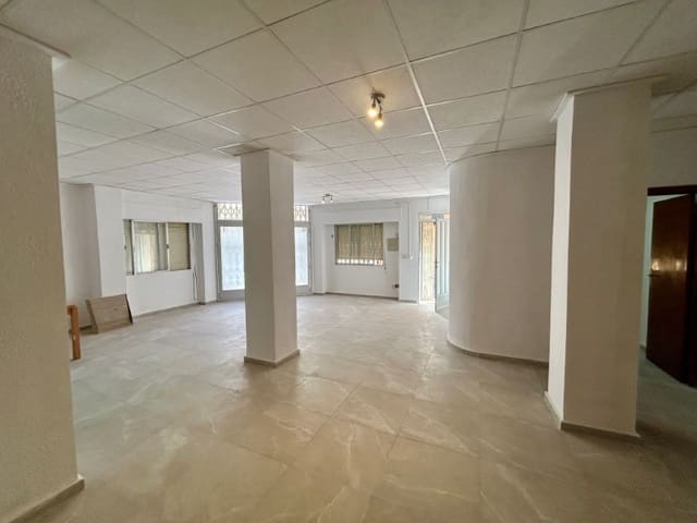 4 slaapkamer Appartement te koop in Playa de los Locos, Torrevieja - € 156.000 (Ref: 9228894)