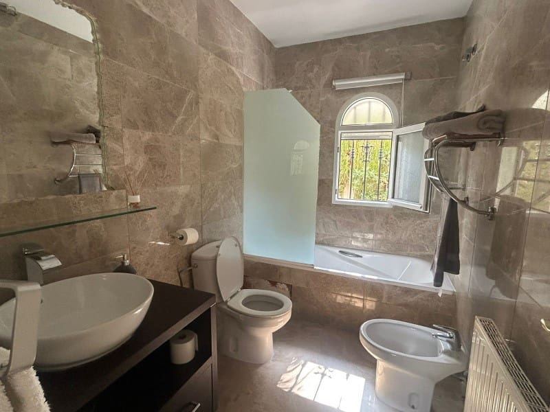 5 soverom Villa til salgs i Orihuela Costa med svømmebasseng garasje - € 639 900 (Ref: 9236958)