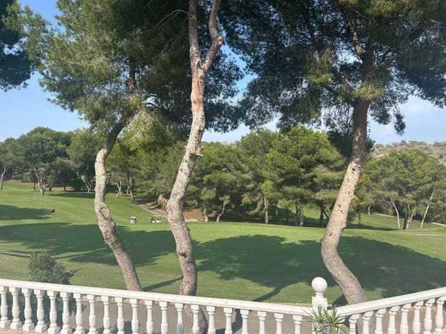 5 soverom Villa til salgs i Lomas de Campoamor - Las Ramblas, Orihuela med svømmebasseng garasje - € 639 900 (Ref: 9236958)