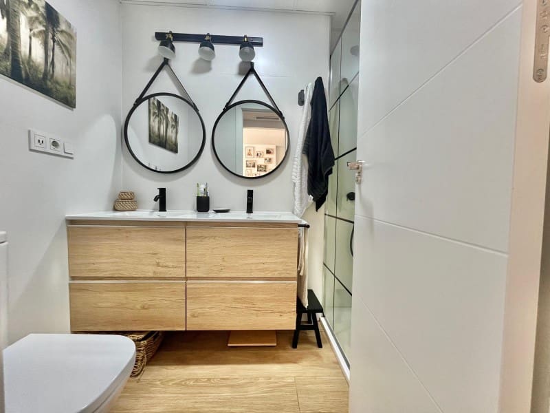 2 sovrum Lägenhet till salu i Torrevieja - 165 000 € (Ref: 9240192)