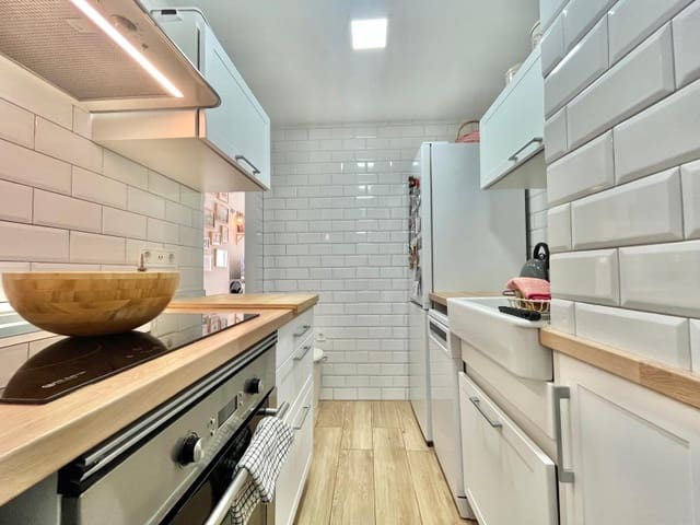 2 sovrum Lägenhet till salu i Nueva Torrevieja, Torrevieja - 165 000 € (Ref: 9240192)