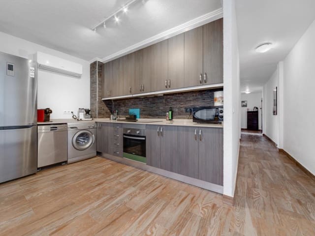 3 quarto Apartamento para venda em Playa del Cura, Torrevieja - 255 000 € (Ref: 9240196)