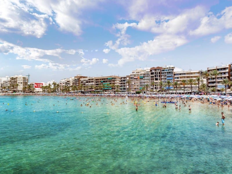 3 quarto Apartamento para venda em Torrevieja - 255 000 € (Ref: 9240196)