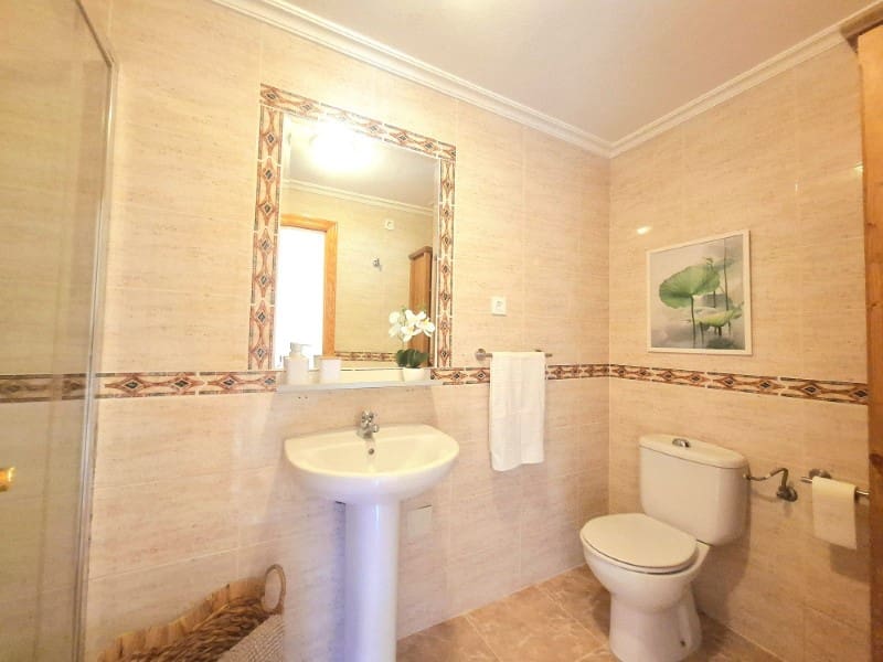 2 bedroom Apartment for sale in Torrevieja - € 147,000 (Ref: 9240199)