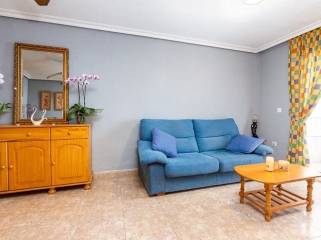 2 bedroom Apartment for sale in Centro - Muelle Pesquero, Torrevieja - € 125,000 (Ref: 9244271)