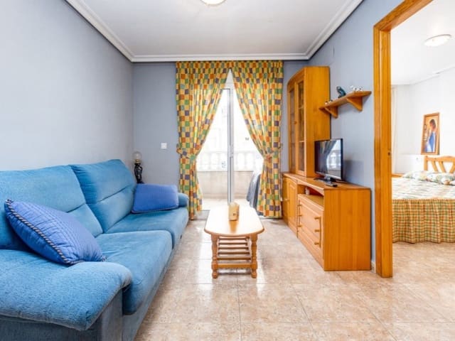 2 bedroom Apartment for sale in Centro - Muelle Pesquero, Torrevieja - € 125,000 (Ref: 9244271)