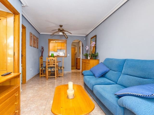 2 bedroom Apartment for sale in Centro - Muelle Pesquero, Torrevieja - € 125,000 (Ref: 9244271)