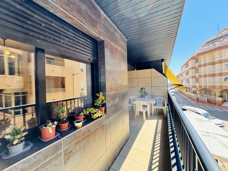 Apartamento de 2 habitaciones en La Mata en venta - 170.000 € (Ref: 9244272)