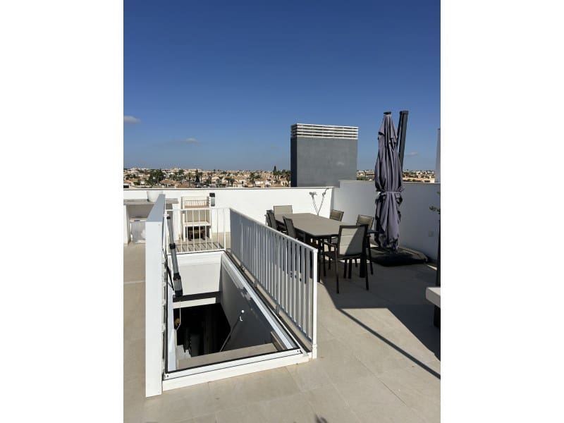 2 soveværelse Penthouse til salg i Playa Flamenca med garage - € 499.000 (Ref: 9253829)