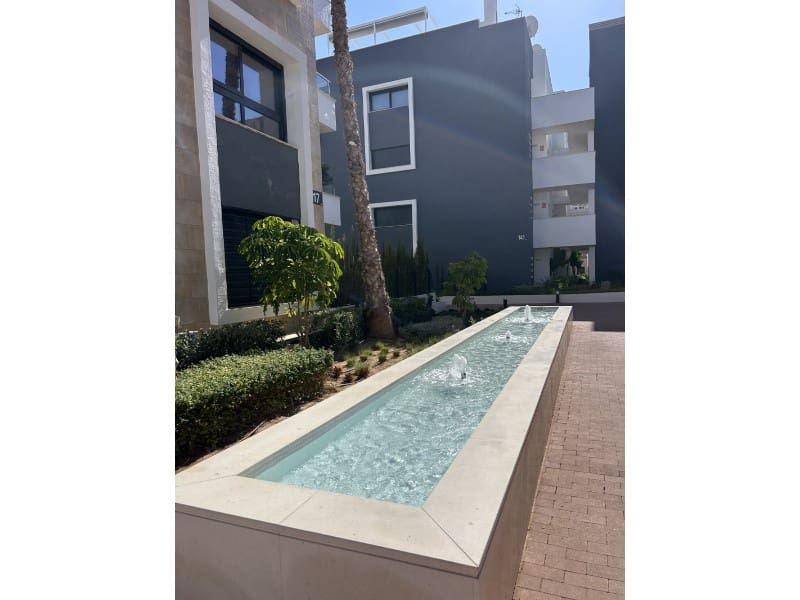 2 soveværelse Penthouse til salg i Playa Flamenca med garage - € 499.000 (Ref: 9253829)