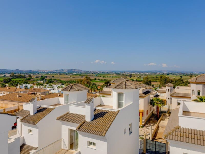 3 Zimmer Villa zu verkaufen in San Fulgencio mit Pool - 275.000 € (Ref: 9253836)