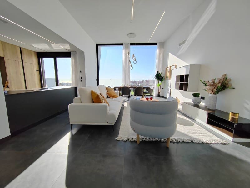 3 Zimmer Villa zu verkaufen in Orihuela Costa mit Pool - 650.000 € (Ref: 9257637)