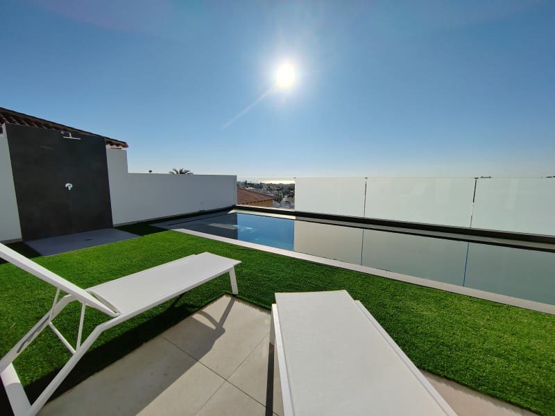 3 Zimmer Villa zu verkaufen in Orihuela Costa mit Pool - 650.000 € (Ref: 9257637)