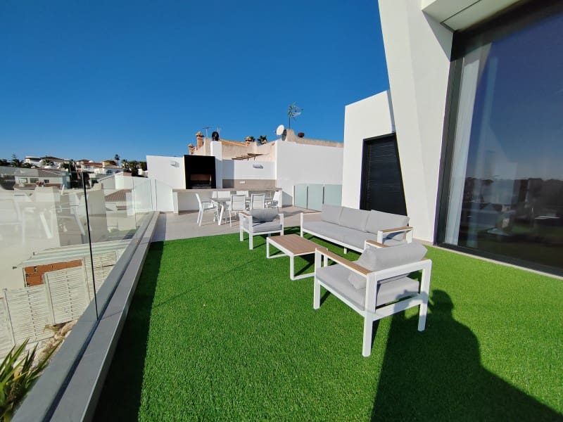 3 Zimmer Villa zu verkaufen in Orihuela Costa mit Pool - 650.000 € (Ref: 9257637)