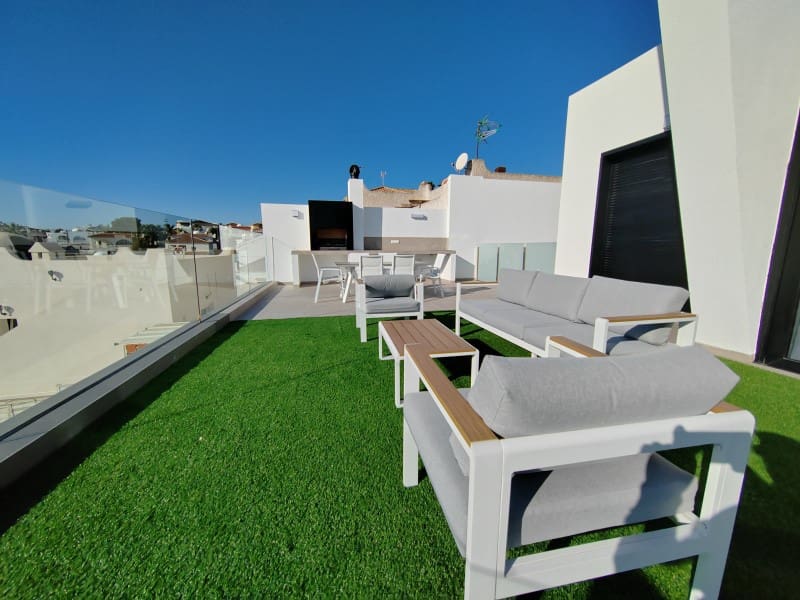 3 Zimmer Villa zu verkaufen in Orihuela Costa mit Pool - 650.000 € (Ref: 9257637)