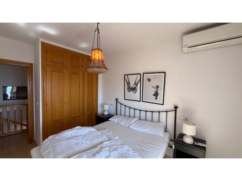 Casa de 3 habitaciones en Cabo Roig en venta con garaje - 369.000 € (Ref: 9262914)