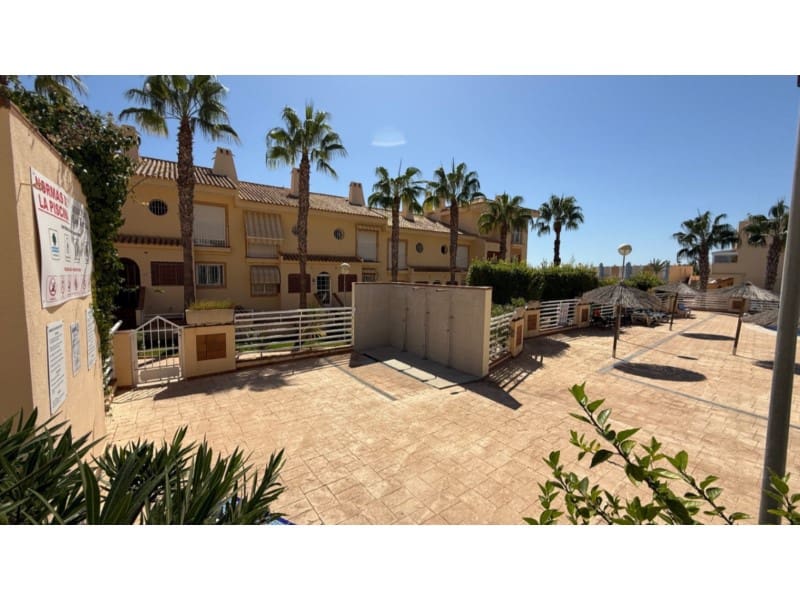 Casa de 3 habitaciones en Cabo Roig en venta con garaje - 369.000 € (Ref: 9262914)