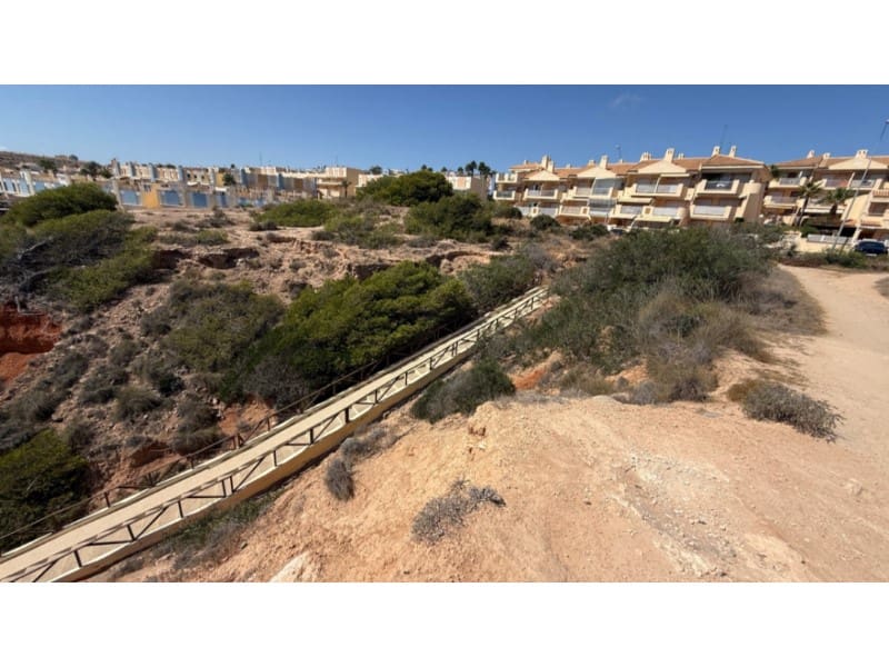 Casa de 3 habitaciones en Cabo Roig en venta con garaje - 369.000 € (Ref: 9262914)