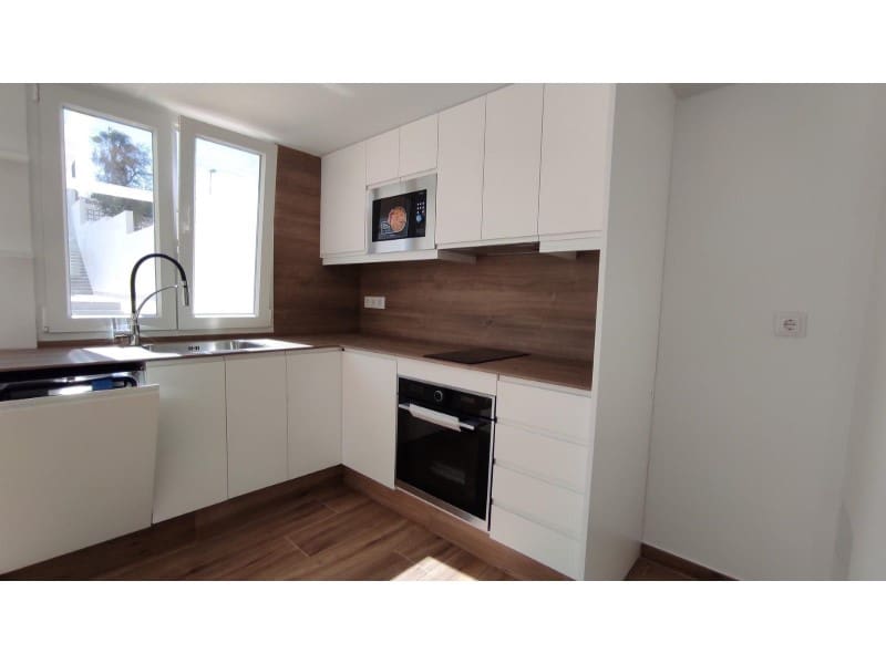 3 soverom Villa til salgs i Torrevieja med svømmebasseng - € 349 000 (Ref: 9276580)