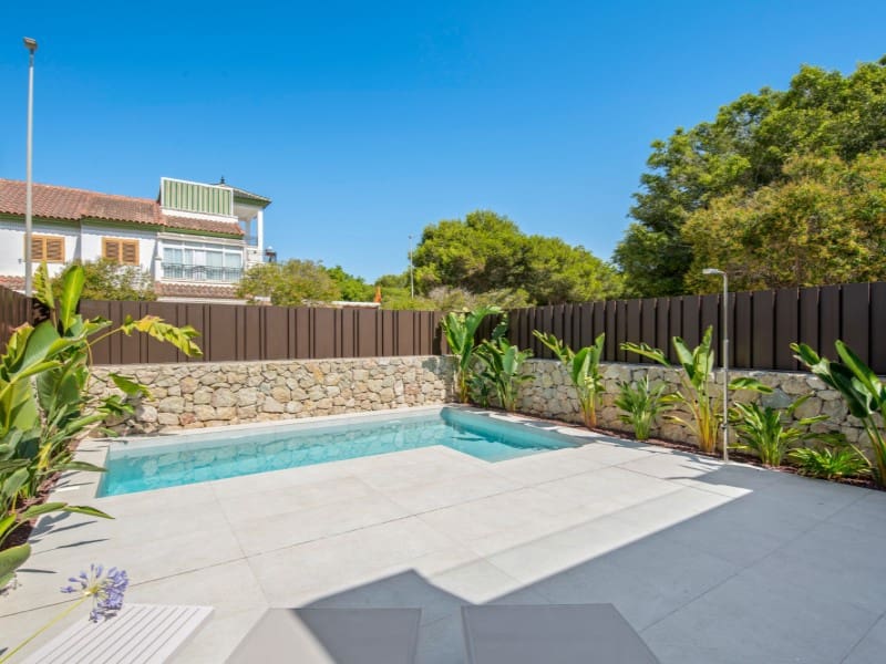 3 soverom Villa til salgs i Pilar de la Horadada med svømmebasseng garasje - € 539 900 (Ref: 9285126)