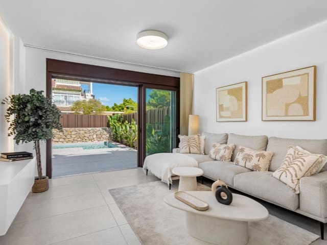 3 soveværelse Villa til salg i Mil Palmeras, Pilar de la Horadada med swimmingpool garage - € 539.900 (Ref: 9285126)