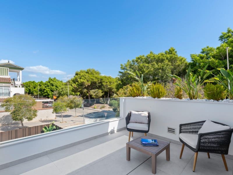 3 soverom Villa til salgs i Pilar de la Horadada med svømmebasseng garasje - € 539 900 (Ref: 9285126)