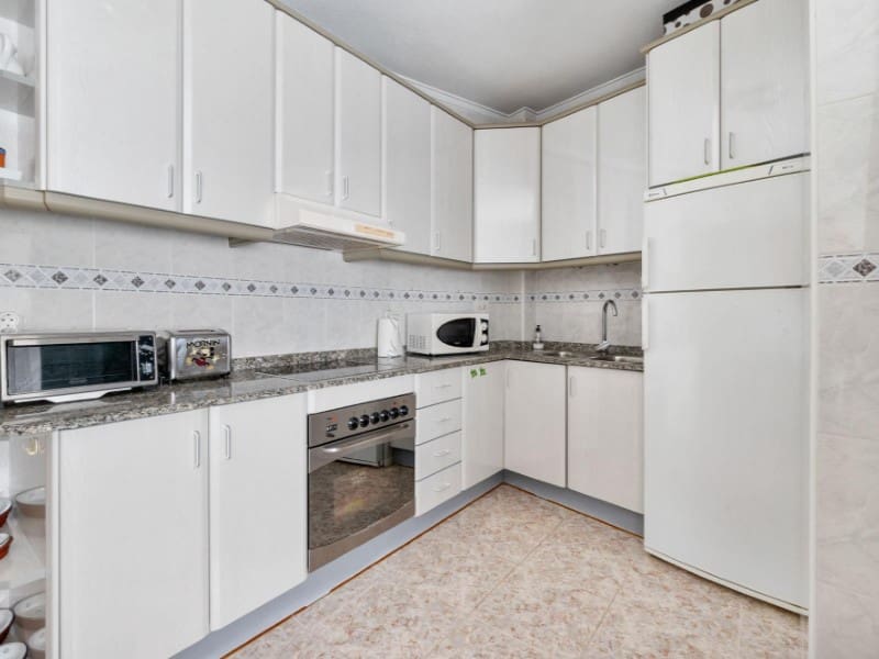 3 sovrum Lägenhet till salu i Torrevieja - 225 000 € (Ref: 9291421)