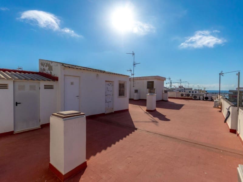 3 sovrum Lägenhet till salu i Torrevieja - 225 000 € (Ref: 9291421)