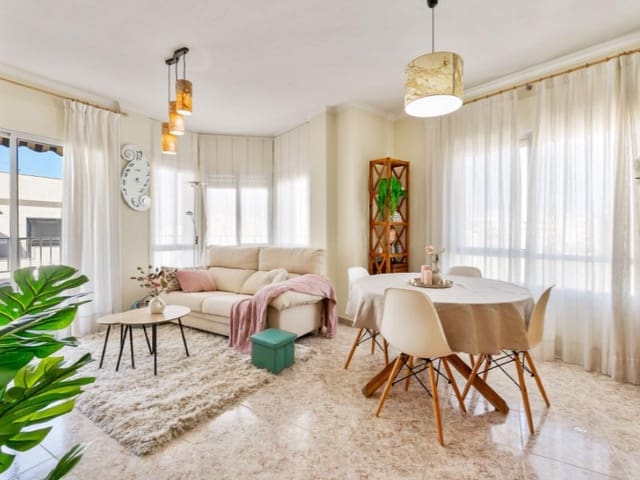 3 sovrum Lägenhet till salu i Puerto Deportivo, Torrevieja - 225 000 € (Ref: 9291421)