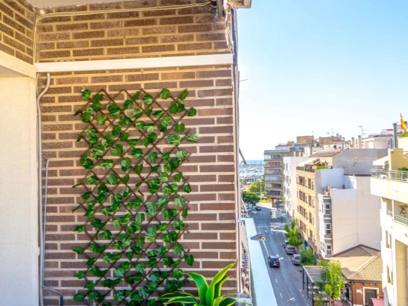 3 sovrum Lägenhet till salu i Torrevieja - 225 000 € (Ref: 9291421)