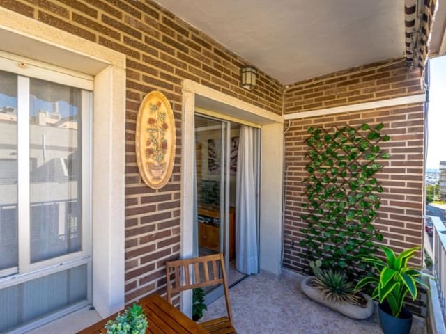 3 sovrum Lägenhet till salu i Puerto Deportivo, Torrevieja - 225 000 € (Ref: 9291421)