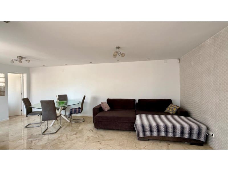 5 bedroom Villa for sale in Torrevieja with pool - € 309,000 (Ref: 9291423)