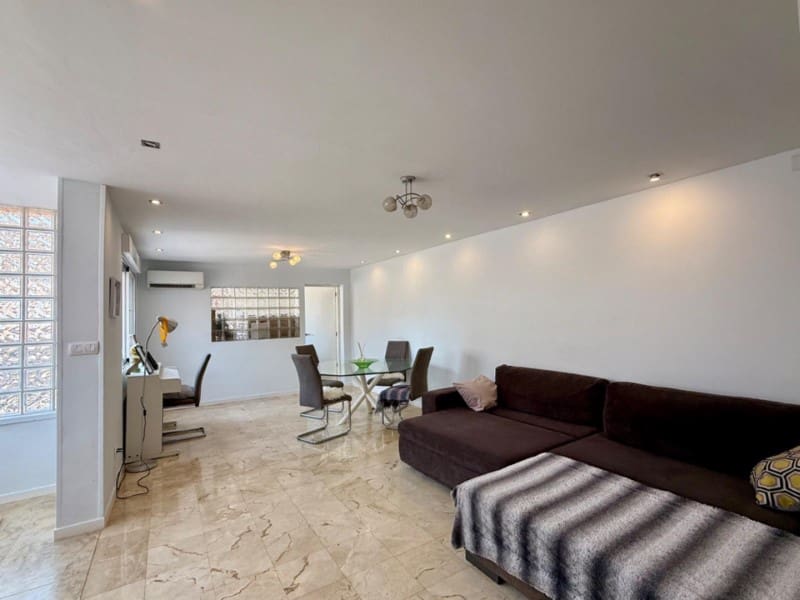 5 bedroom Villa for sale in Torrevieja with pool - € 309,000 (Ref: 9291423)