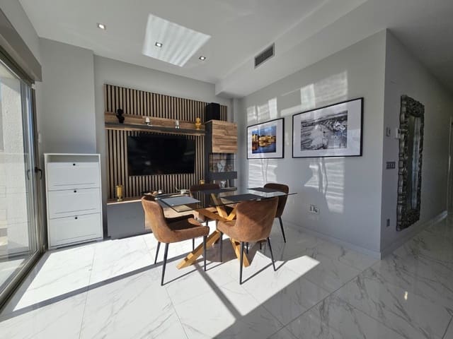 4 soveværelse Villa til salg i Villamartin, Orihuela - € 450.000 (Ref: 9291427)