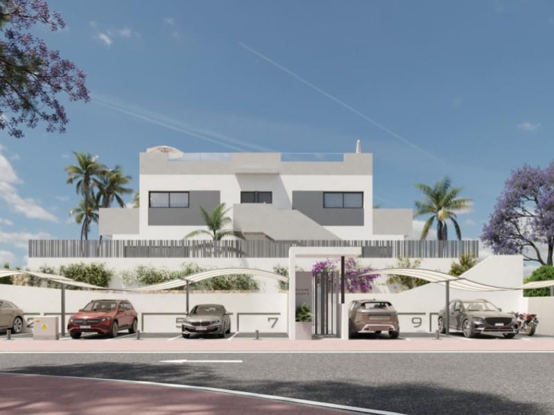 Bungalow de 3 habitaciones en Torrevieja en venta con piscina - 330.000 € (Ref: 9291434)