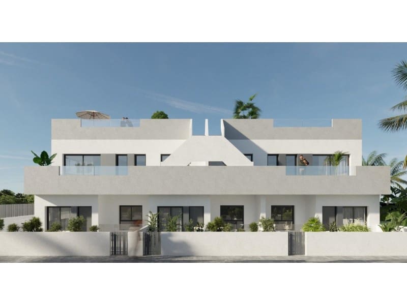 Bungalow de 3 habitaciones en Torrevieja en venta con piscina - 330.000 € (Ref: 9291434)