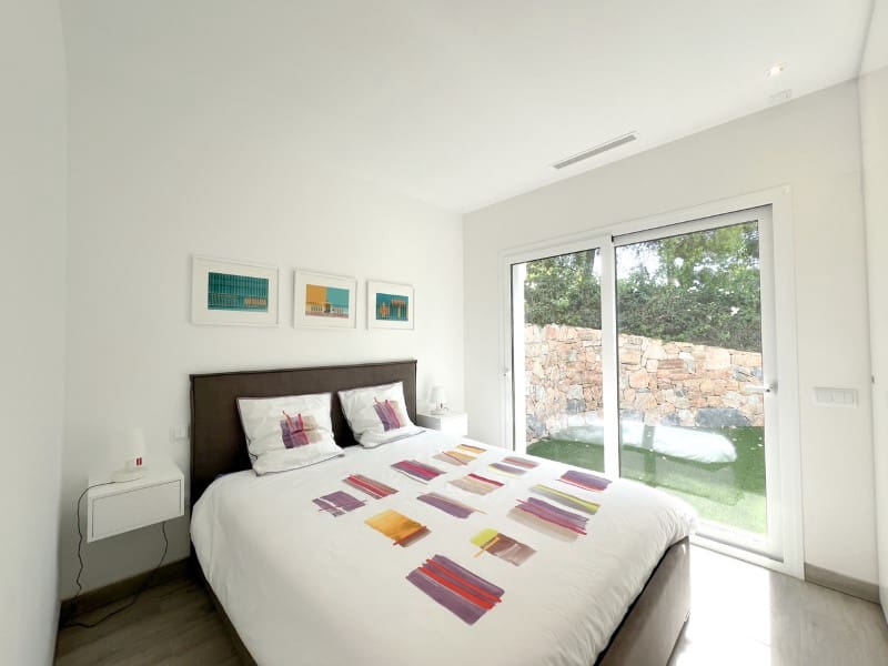 3 sovrum Villa till salu i Campoamor med pool - 990 000 € (Ref: 9303692)