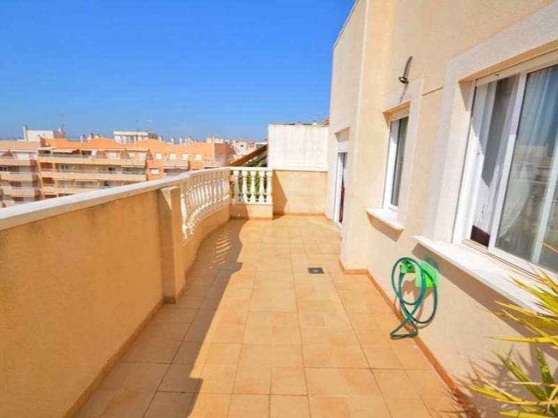 3 sovrum Takvåning till salu i Torrevieja - 210 000 € (Ref: 9303693)