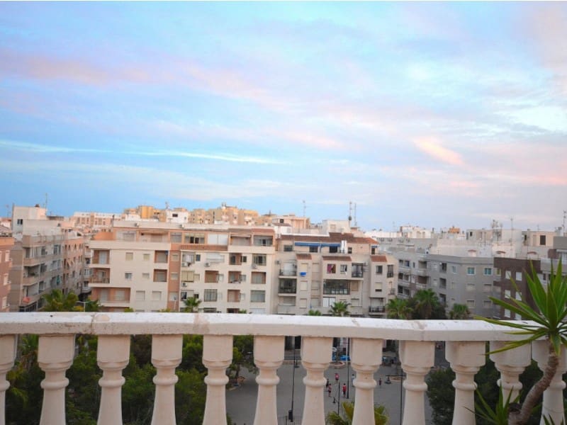 3 sovrum Takvåning till salu i Torrevieja - 210 000 € (Ref: 9303693)