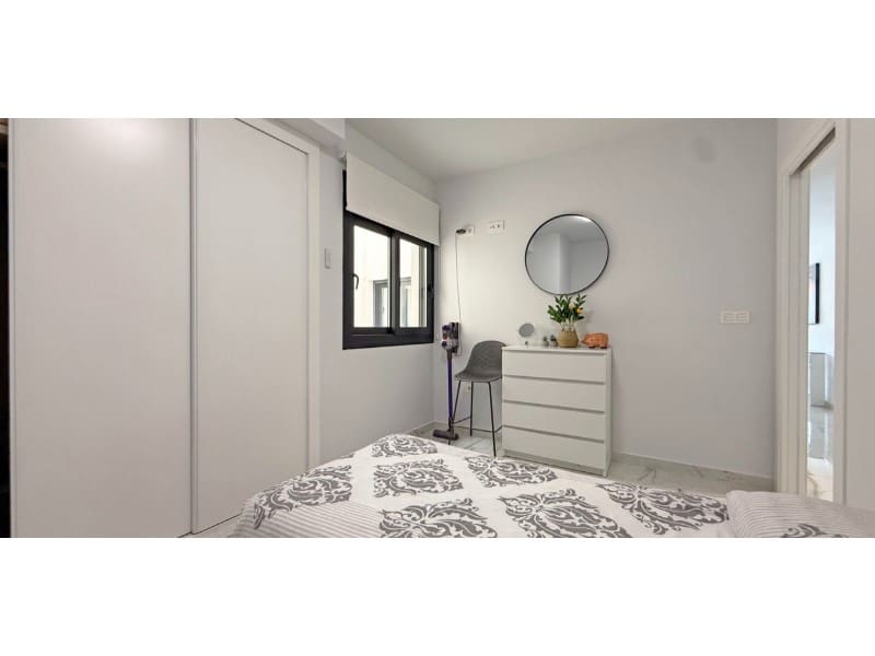 2 soveværelse Lejlighed til salg i Orihuela Costa med garage - € 249.000 (Ref: 9303694)