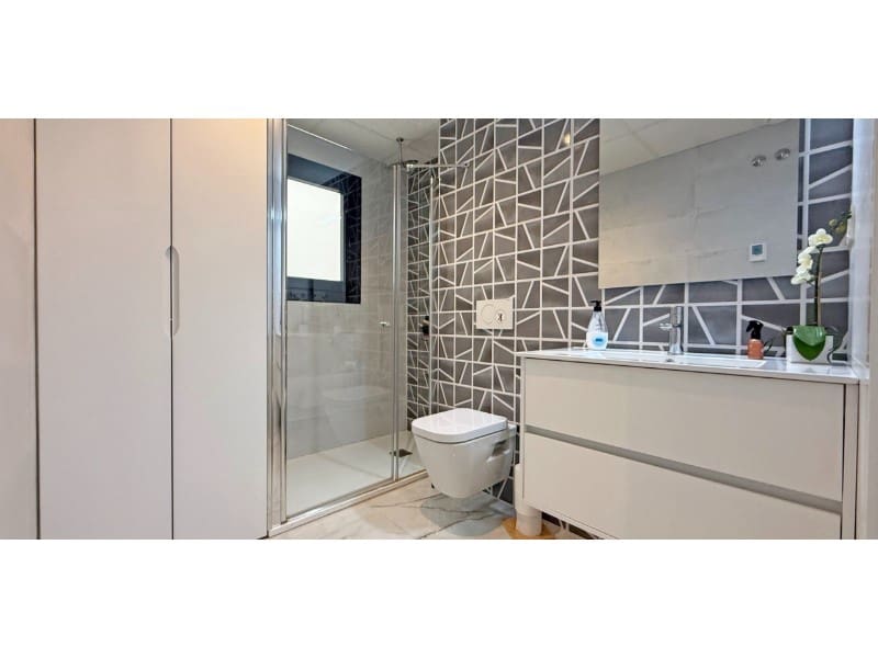 2 soveværelse Lejlighed til salg i Orihuela Costa med garage - € 249.000 (Ref: 9303694)