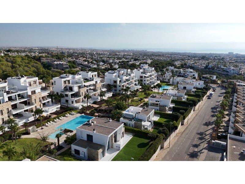 3 soveværelse Villa til salg i Orihuela Costa med garage - € 585.000 (Ref: 9308635)