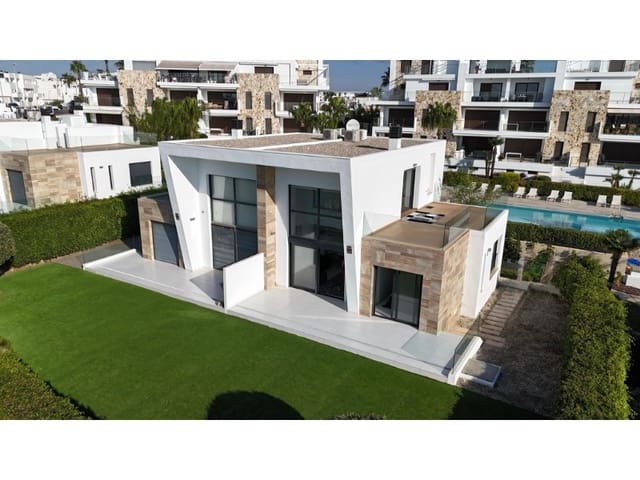 3 soveværelse Villa til salg i Lomas de Cabo Roig - Los Dolses, Orihuela med garage - € 585.000 (Ref: 9308635)