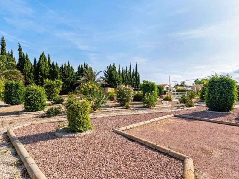 3 Zimmer Finca/Landgut zu verkaufen in Los Montesinos mit Pool - 900.000 € (Ref: 9308637)