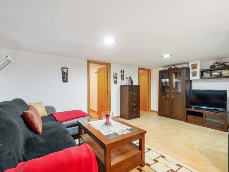 3 soveværelse Byhus til salg i Torrevieja - € 210.000 (Ref: 9321762)